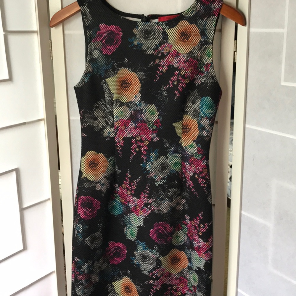 Floral stretchy dress